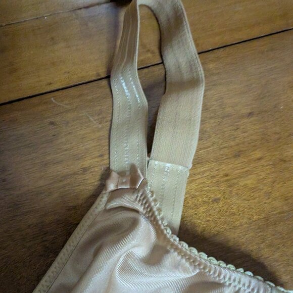 Prima Donna Satin Women’s Non-Padded Full Cup Seamless Tan Cognac 36DDD Bra - Picture 3 of 8